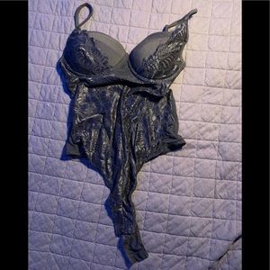 BLACK BODY SUIT (BRAND UNKNOWN)